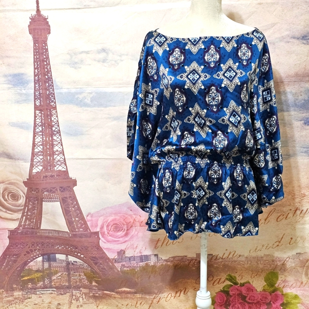 bebe Blue and White Patterned 100% SILK Blouse